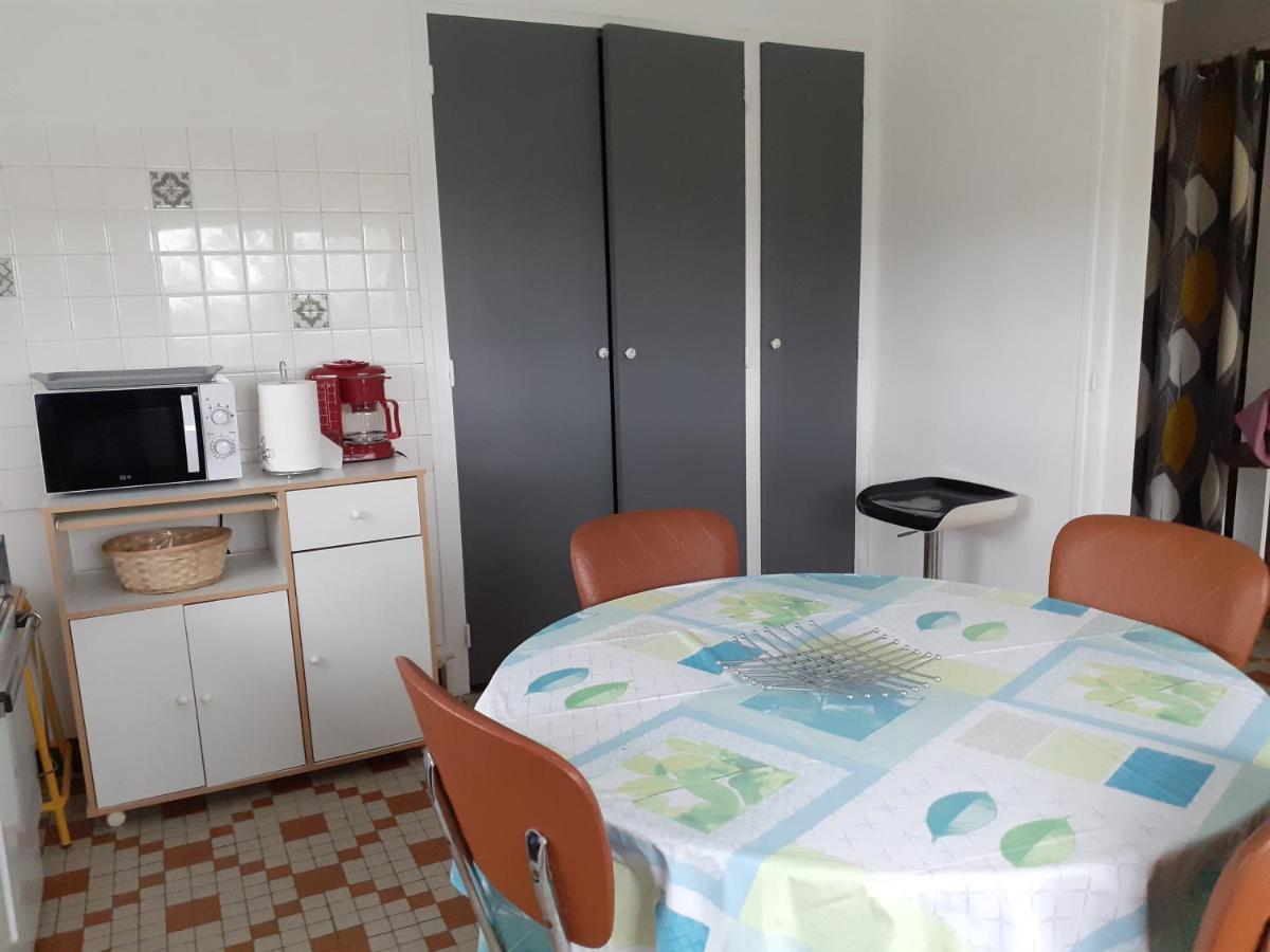 Mourjou Maison De La Deveze מראה חיצוני תמונה